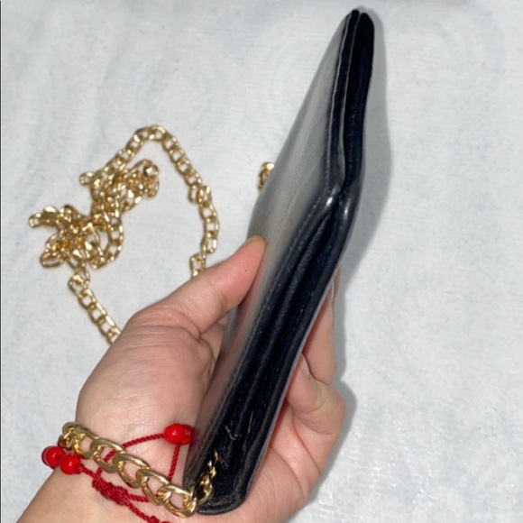 Authentic chanel wallet on chain - Picture 6 of 8